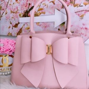 Reserved listing for Marie